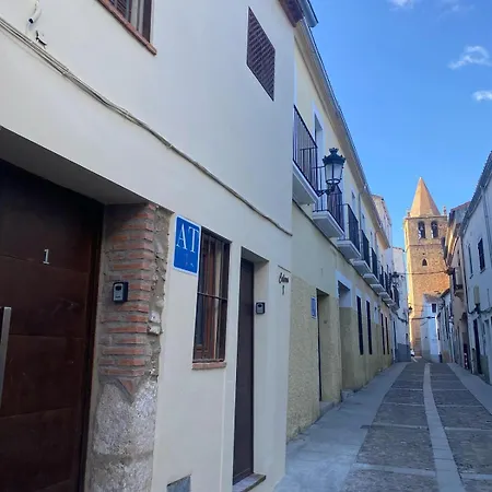 Caleros 8 - 2 Апартаменты Касерес